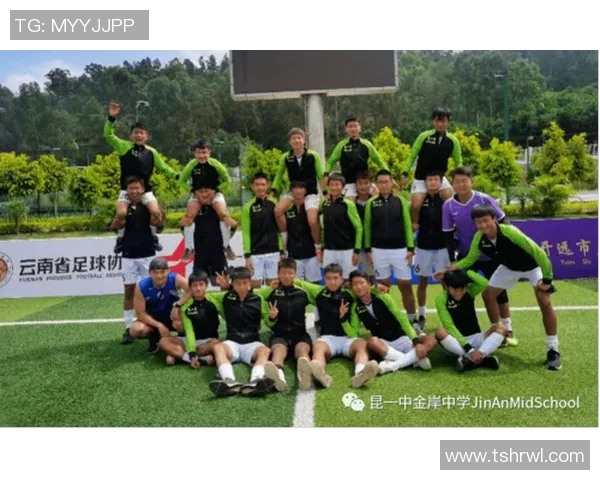 热血沸腾的足球应援词助力球队勇往直前展现无畏精神 热血沸腾的足球应援词助力球队勇往直前展现无畏精神